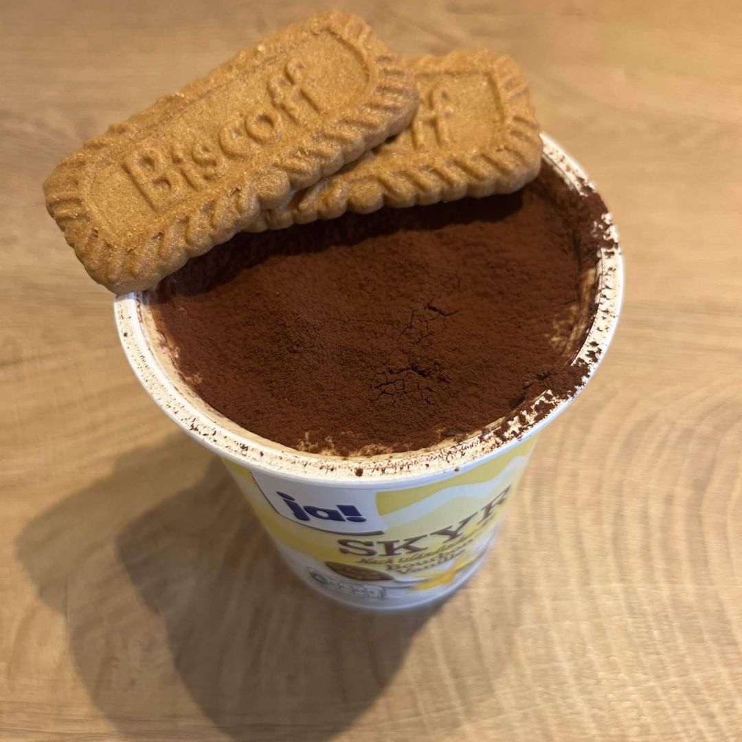 skyr biscoff coffee_blog